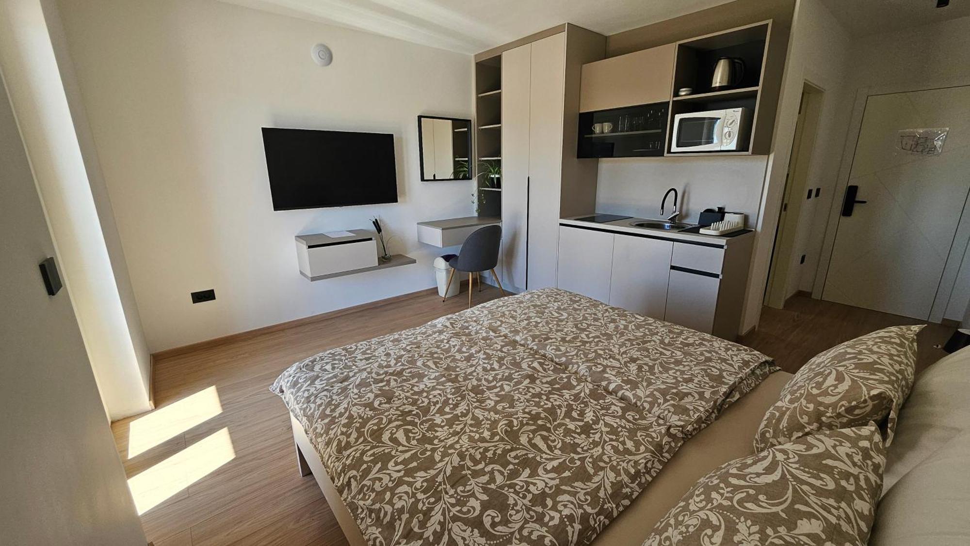 Richi Rooms & App Фунтана Екстер'єр фото