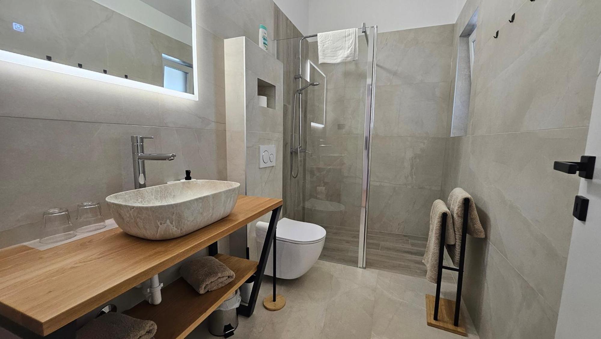 Richi Rooms & App Фунтана Екстер'єр фото