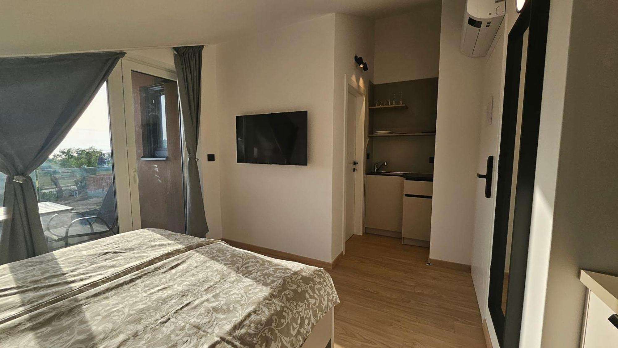 Richi Rooms & App Фунтана Екстер'єр фото